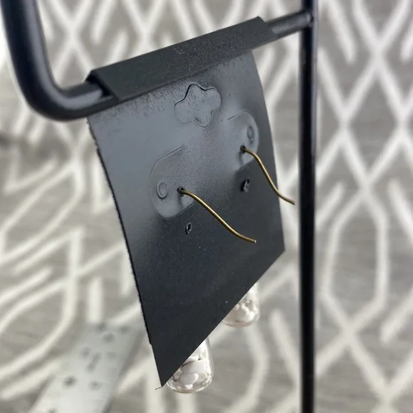 Howlite Crystal Jar Earrings on French Wire Handmade NWT - Picture 3 of 4